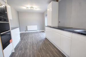 Photo 21- click for photo gallery